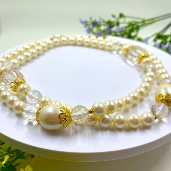 Richelieu NWT Extra Long Simulated Pearl 34 Inch Necklace - Picture 2 of 6